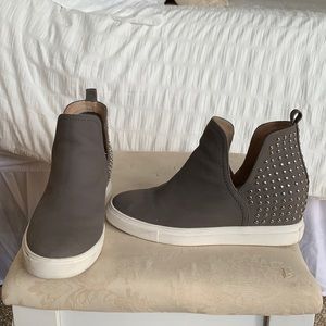 Steve Madden wedgie sneaker